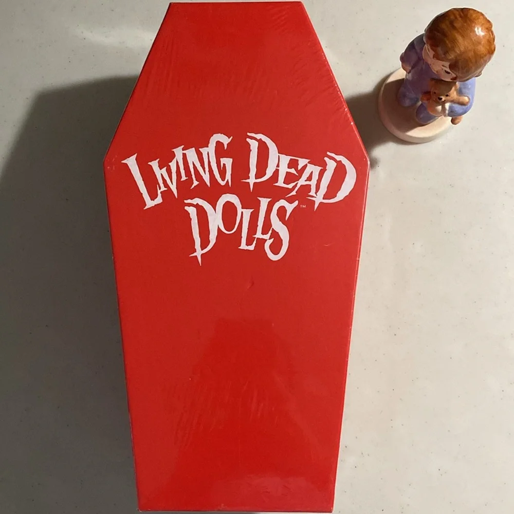 Mezco living dead